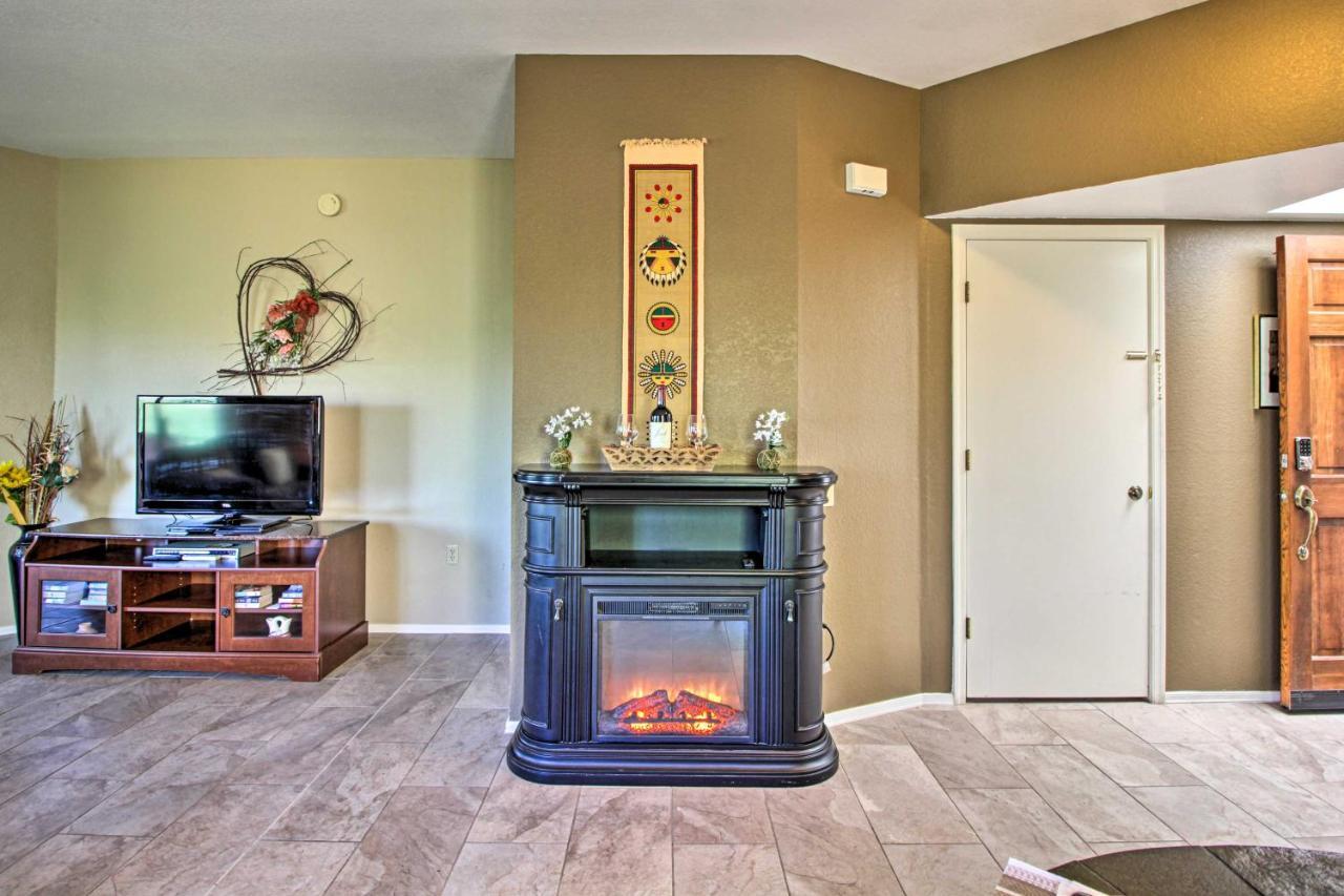 Relaxing Green Valley Townhome About 30 Mi To Tucson! Buitenkant foto